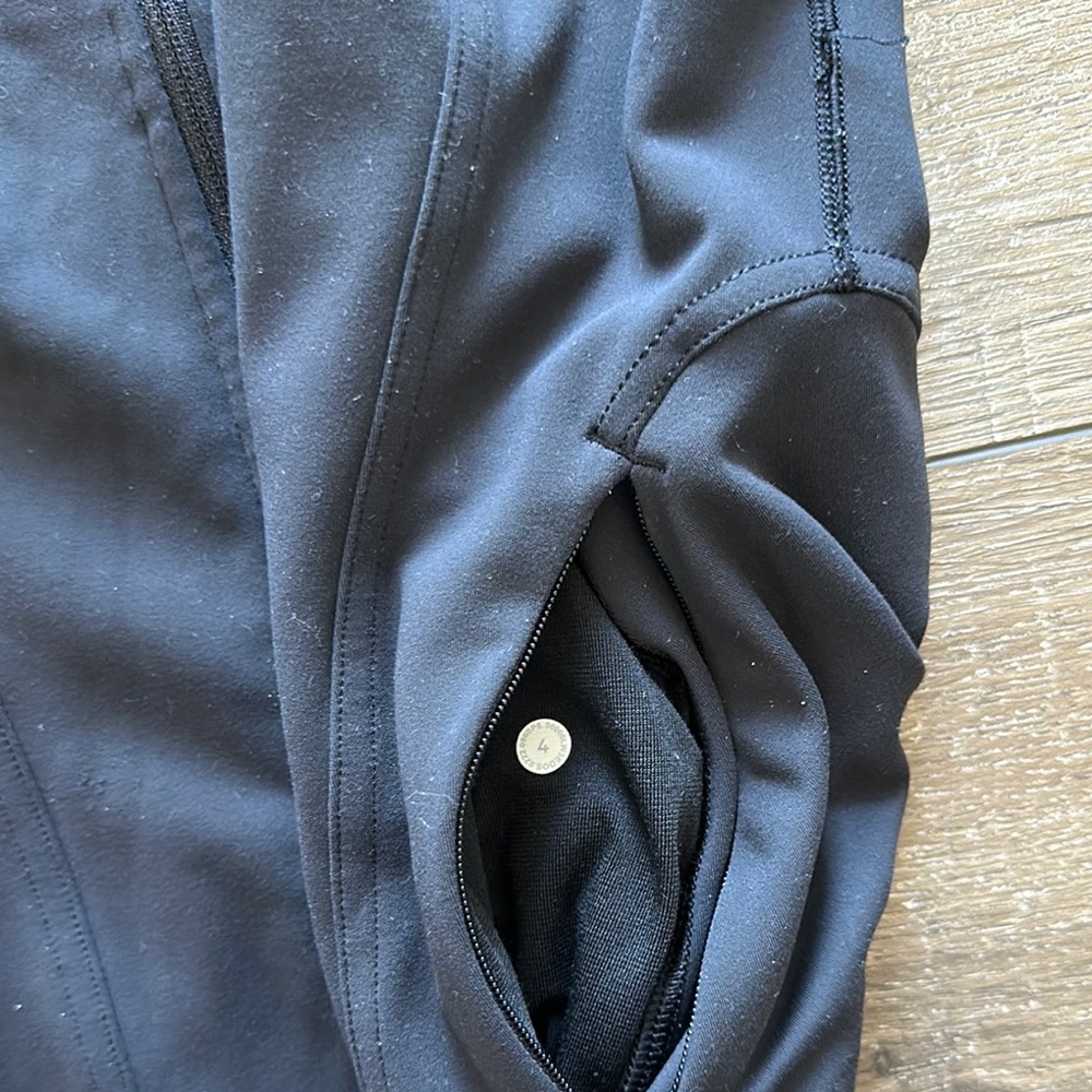 Lululemon Jacket - Picture 3 of 3